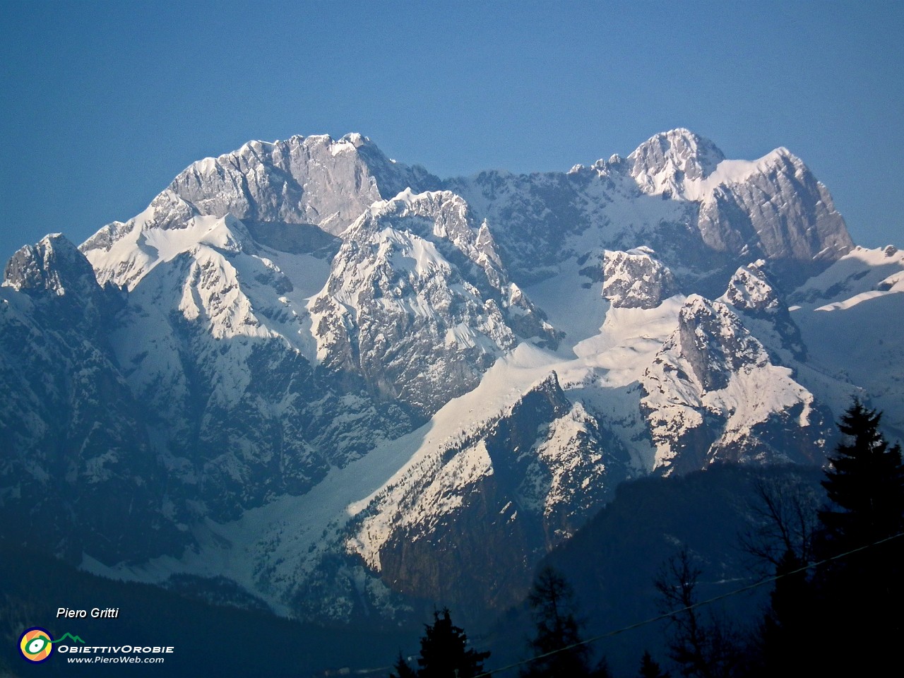 08 La Regina baciata dal sole del primo mattino!.JPG